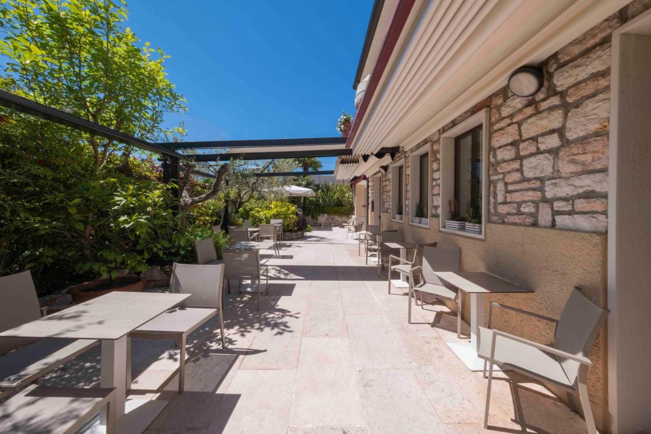 Hotel Al Sole Bardolino Exterior photo