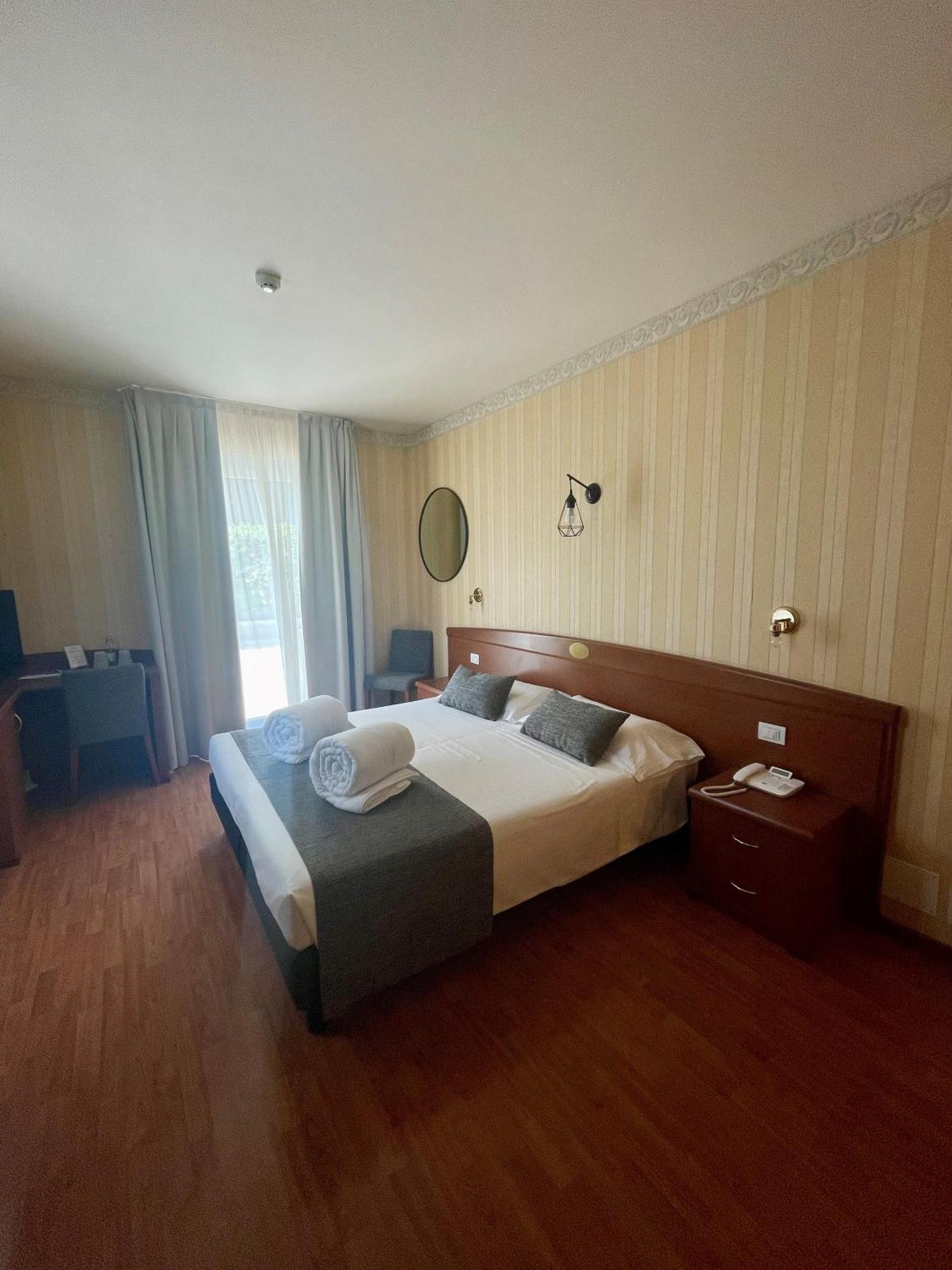 Hotel Al Sole Bardolino Room photo